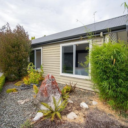 Southland Sounds - Te Anau Holiday Home المظهر الخارجي الصورة